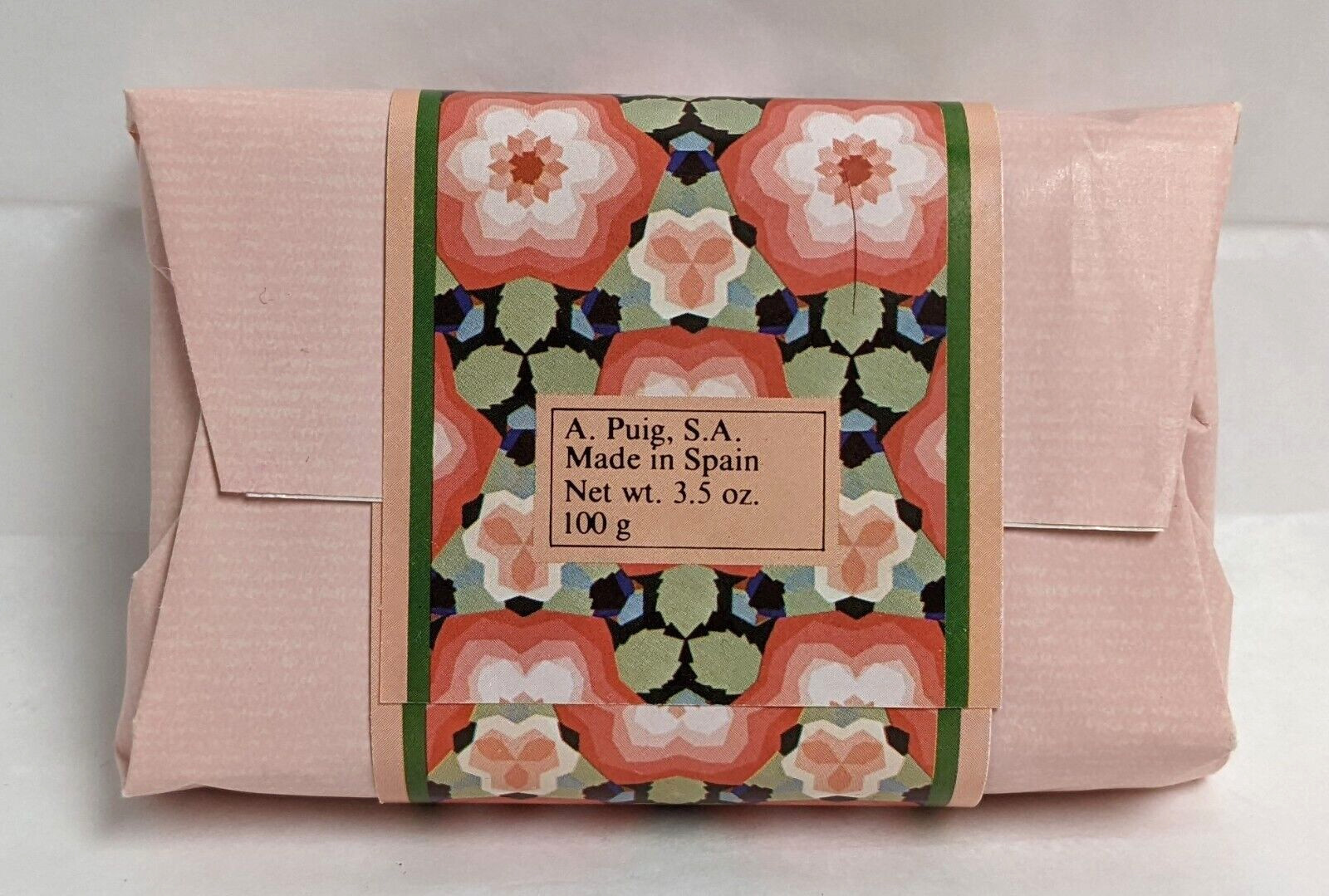 Puig Luxury Floral Bar Soap Azalea Rhododendron Pink Spain 3.5oz 100g NEW