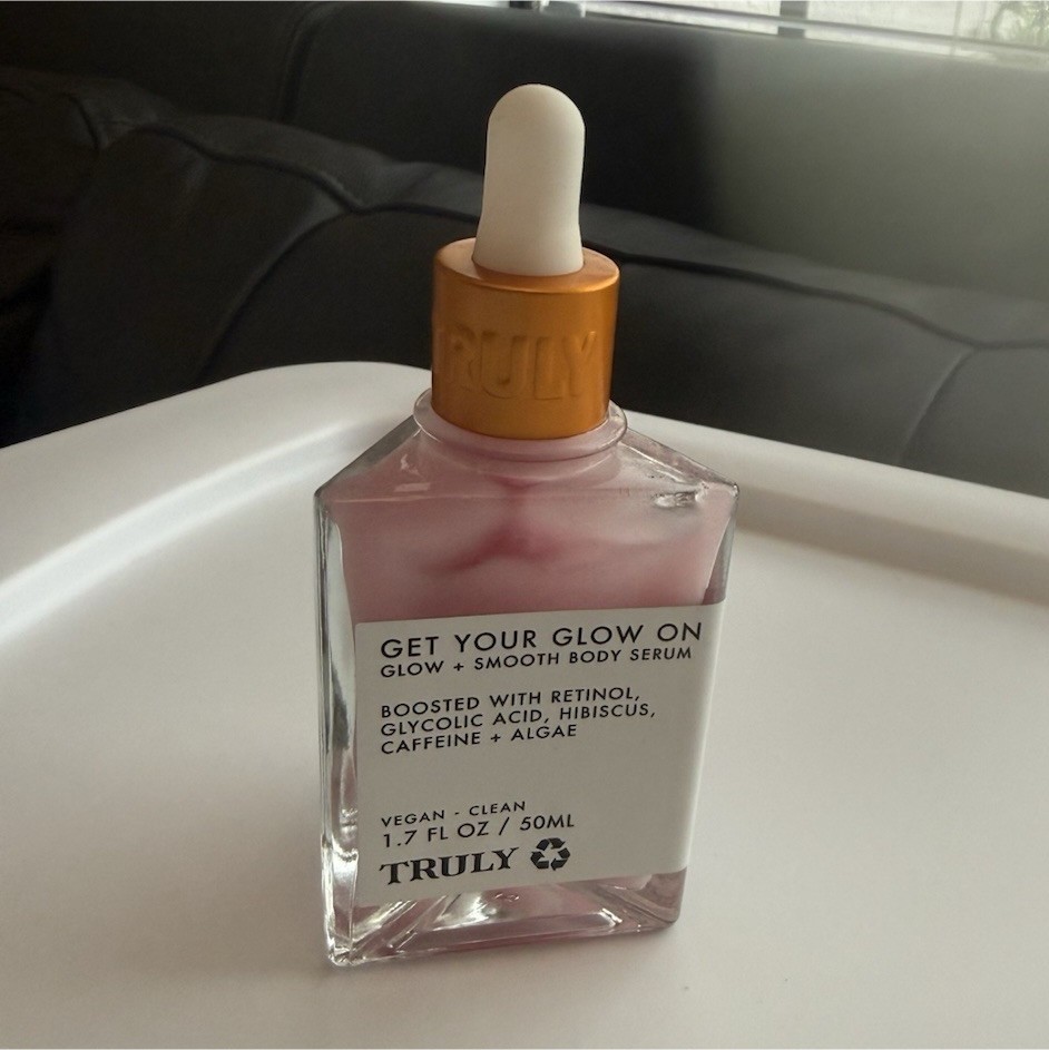 Truly Get Your Glow On Body Serum Retinol + Glycolic Acid 1.7 fl oz