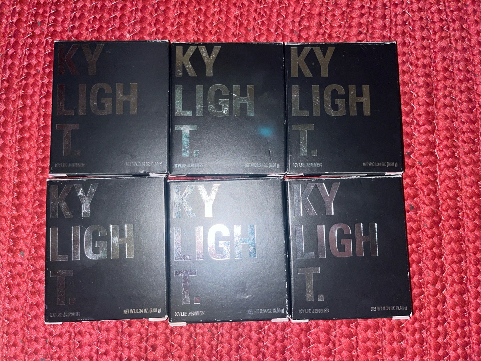 KYLIGHT.-KYLIE JENNER-ONE-PRESSED ILLUMINATING POWDER-BUYER CHOICE OF SHADE-NIB