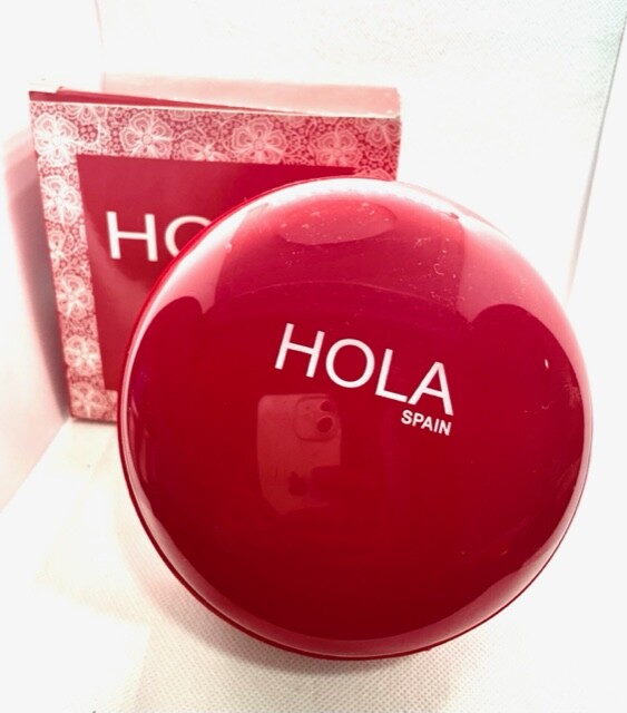 HOLA SPAIN SKIN PETAL TALCUM POWDER AND PUFF