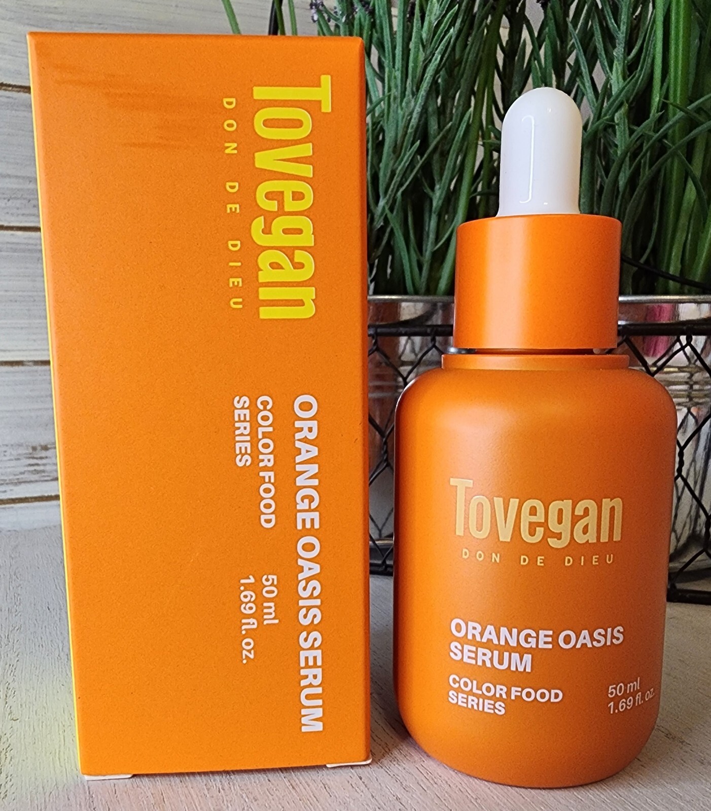 Tovegan Orange Oasis Serum • 1.69 Fl Oz