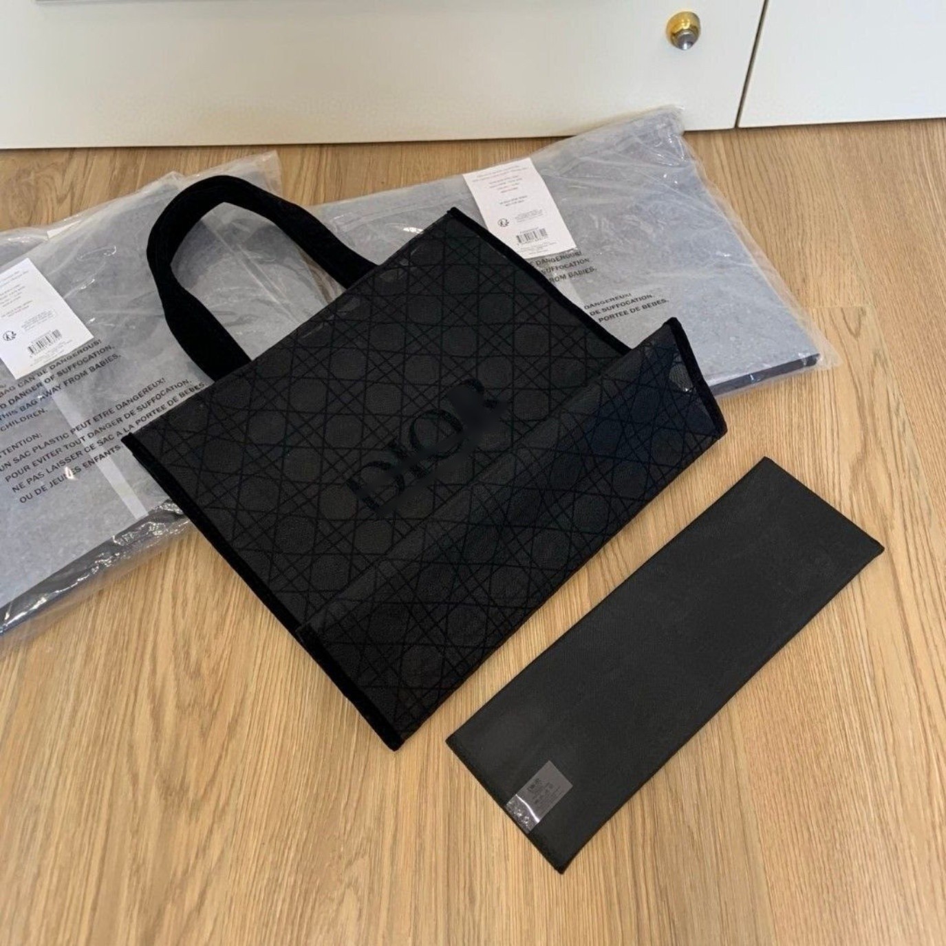 Black Lace Mesh Tote Bag Quilted Pattern VIP Gift Tote