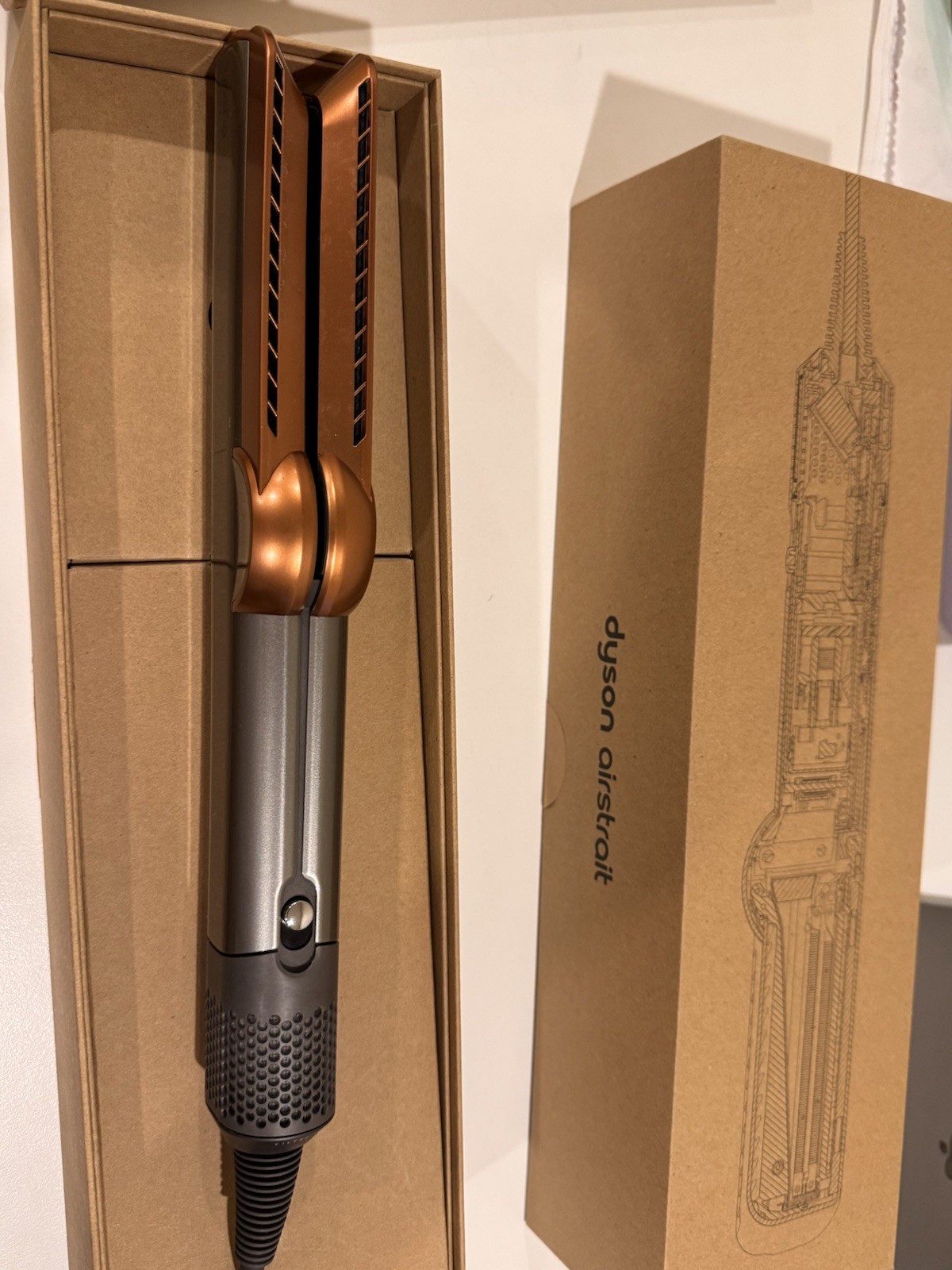 Dyson Airstrait Ceramic Straightener Hair Dryer