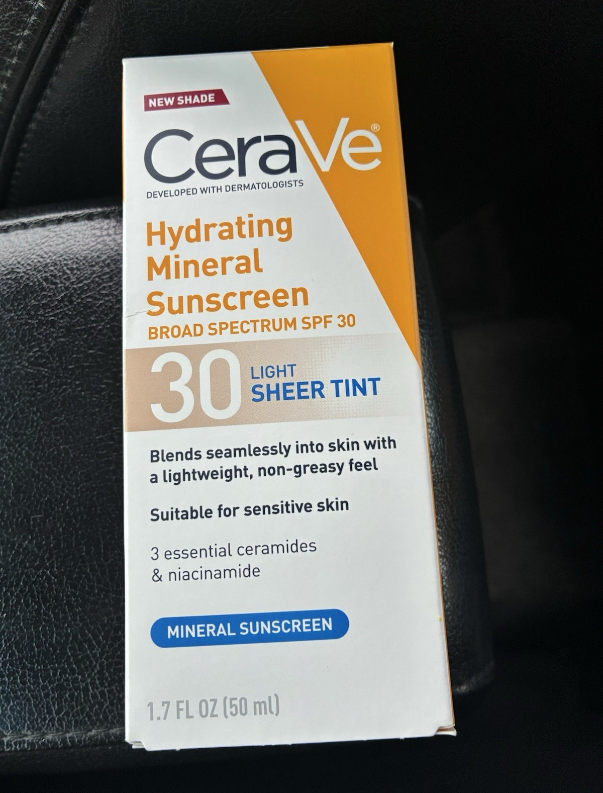 CeraVe Hydrating Mineral Sunscreen SPF 30 Tinted Face, Sensitive Skin 1.7oz