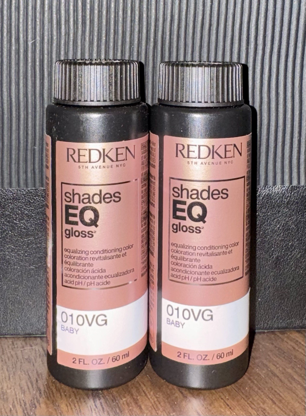 2 PACK 010VG BABY 💕 REDKEN SHADES EQ EQUALIZING CONDITIONING COLOR GLOSS 2 OZ