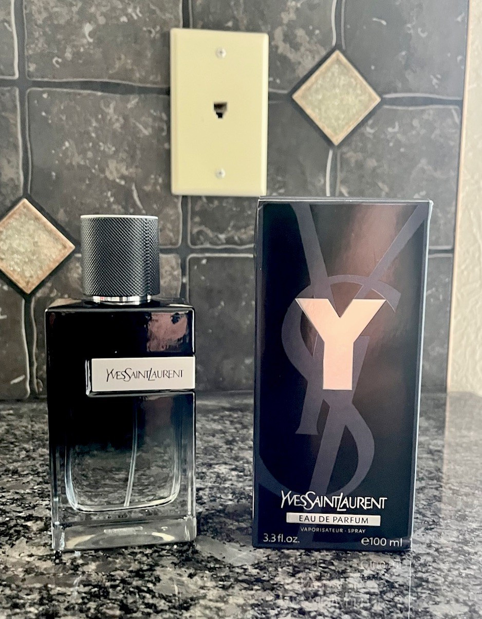 Yves Saint Laurent Y Eau de Parfum Spray, 3.3 fl oz(100ml)
