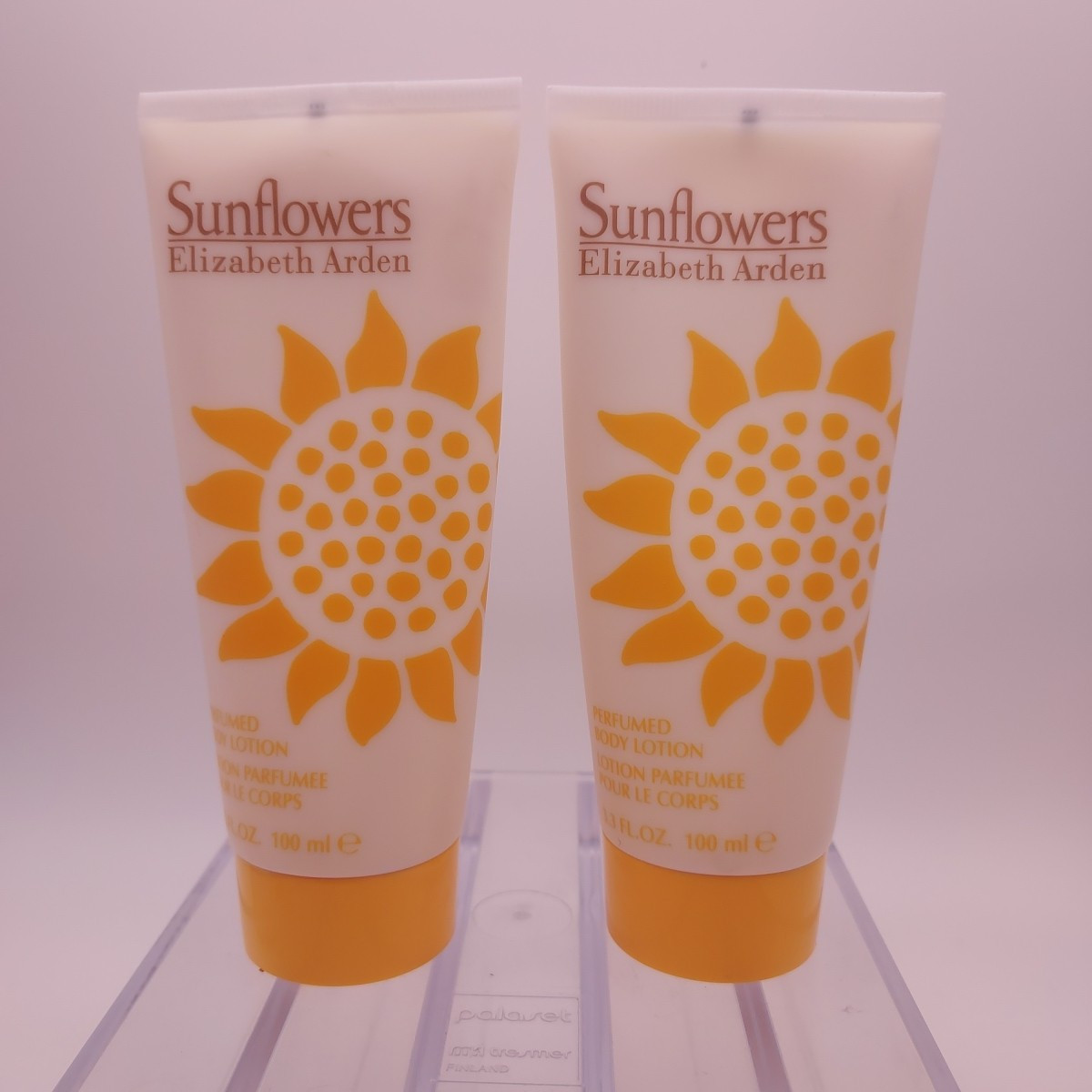 LOT OF 2 Elizabeth Arden Sunflowers Perfumed Body Lotion 3.3oz each