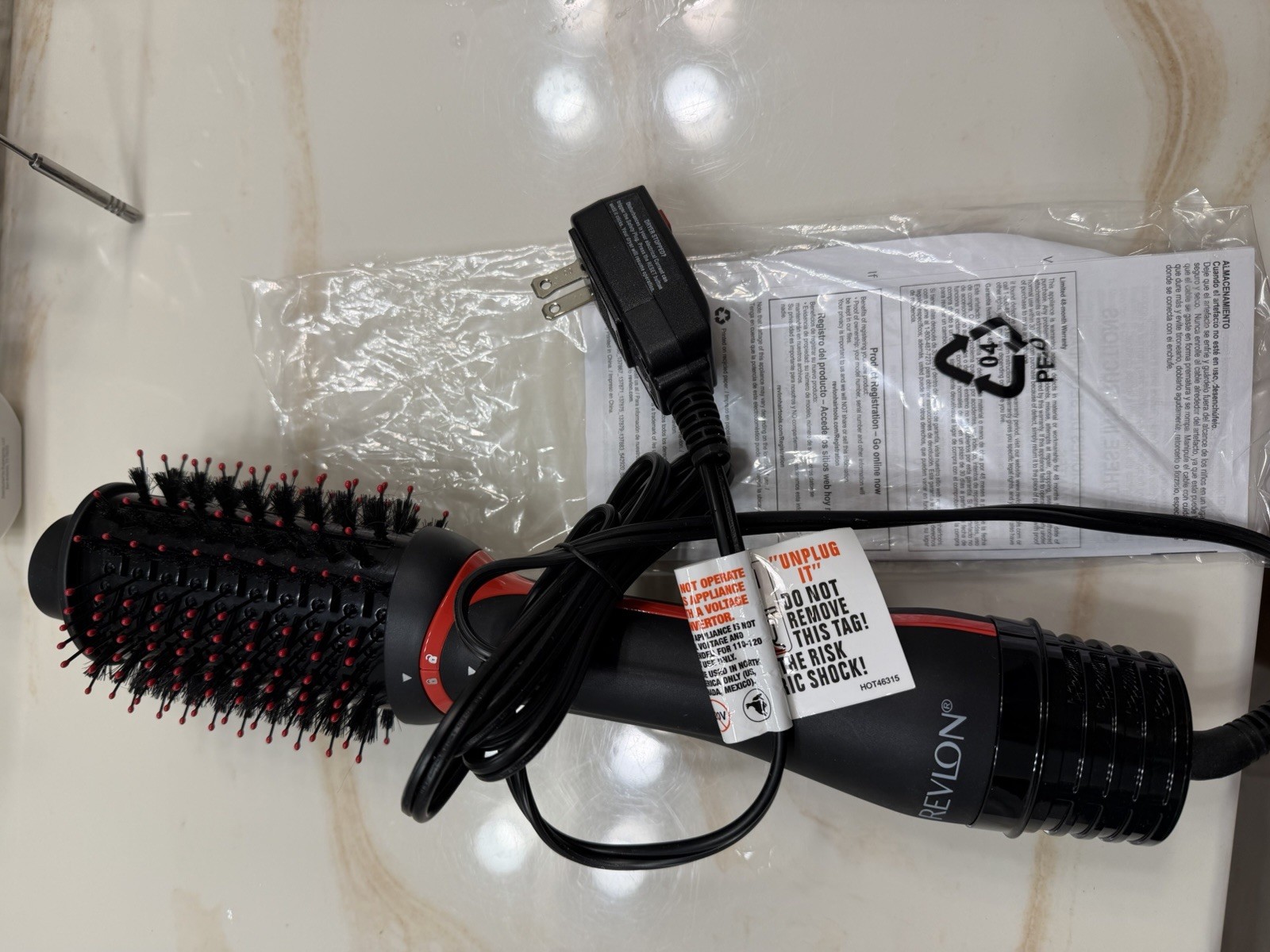 Revlon One-Step Volumizer Brush Dryer 1100W 2.4in Black/Red RVDR5222