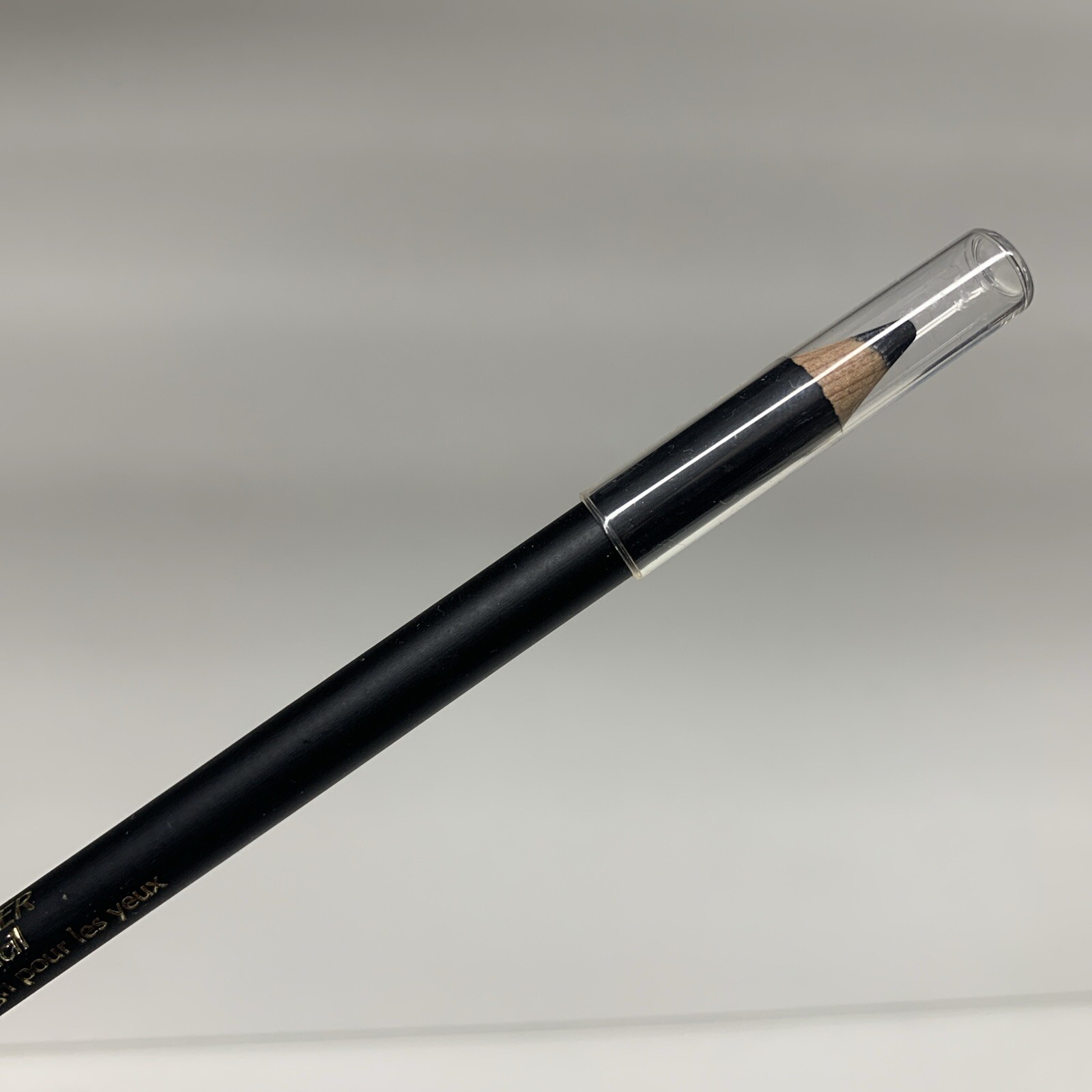 Estee Lauder Artist’s Eye Pencil Eyeliner – Softsmudge Black 01 STANDARD SIZE