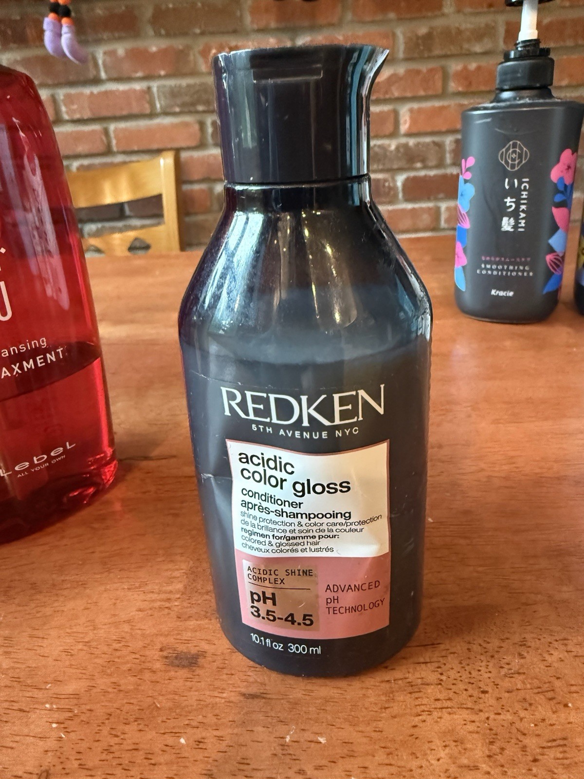 LOT 21 Mixed Hair Care Redken Schwarzkopf GK Pure Brazilian IAU Asian Brand Read