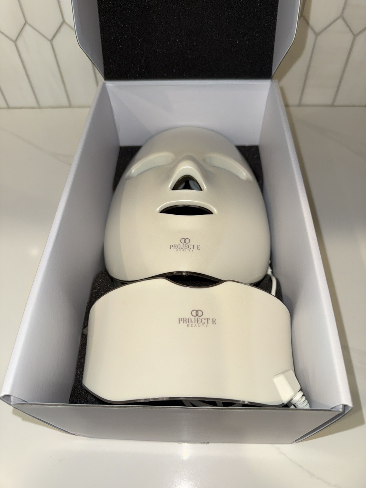 Project E Beauty Photon Mask – LED Therapy – Skin Rejuvenation – Face & Neck