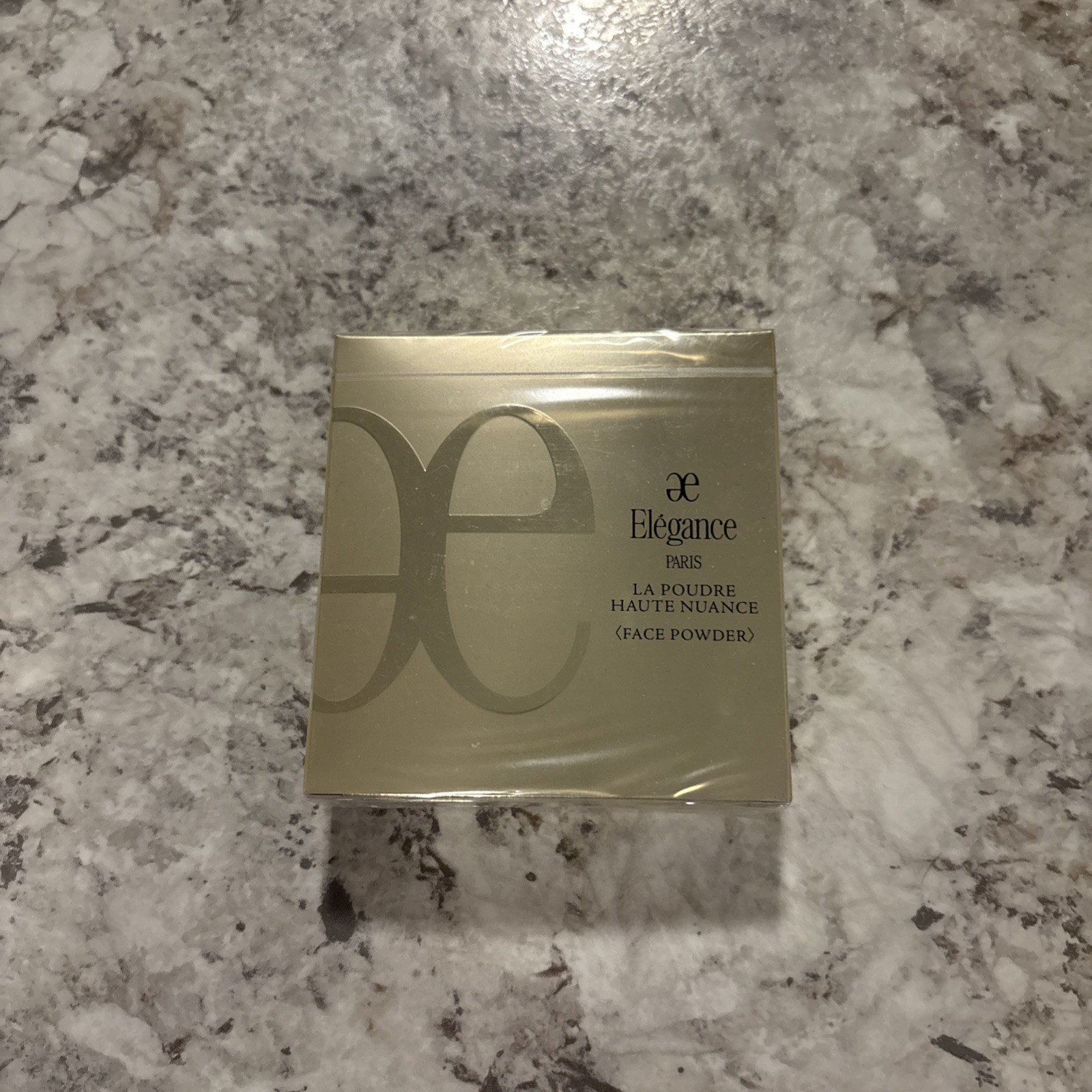 ALBION ELEGANCE Face Powder La Poudre Haute Nuance #06 8.8g NIB U.S. Seller