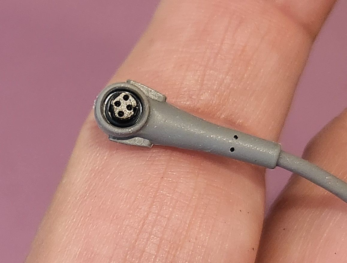 1 COCHLEAR PART 6cm SLIM LINE COIL / CABLE FOR NUCLEUS 8~N8 GREY GRAY EXC COND.