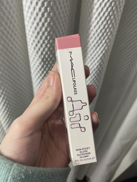 MAC Authentic Lipglass Air Non-Sticky Hydrating Lip Gloss,9 SHADES,0.17 oz/5 mL