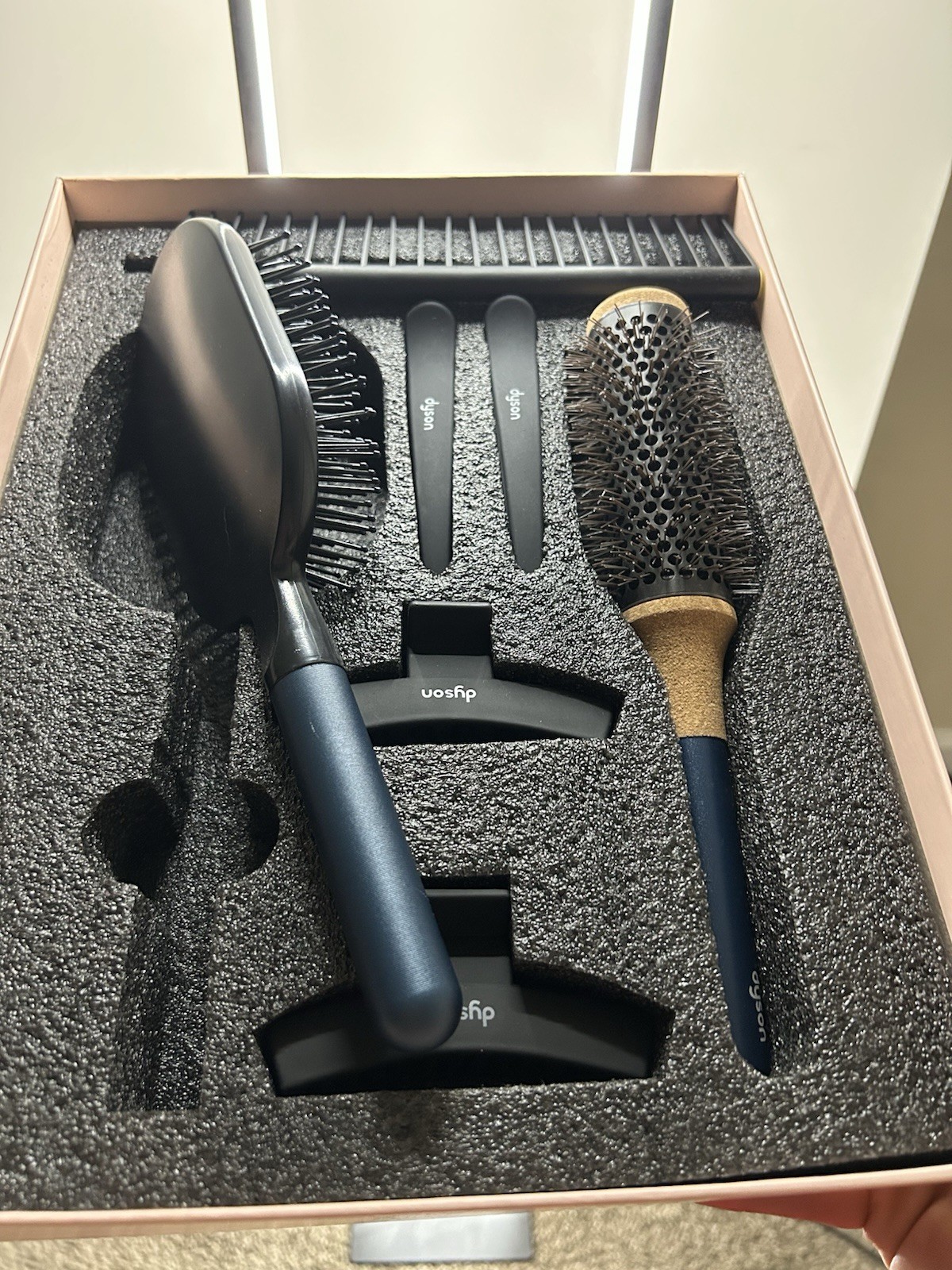 Dyson Styling Hair Brush Gift Set SuperSonic/AirWrap