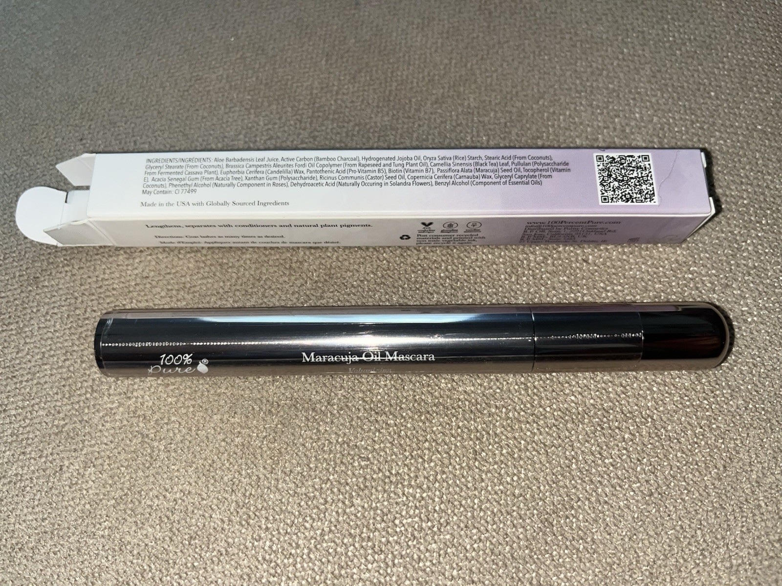 100% PURE Maracuja Black Tea Mascara Natural Volumizing Organic fruit Pigment