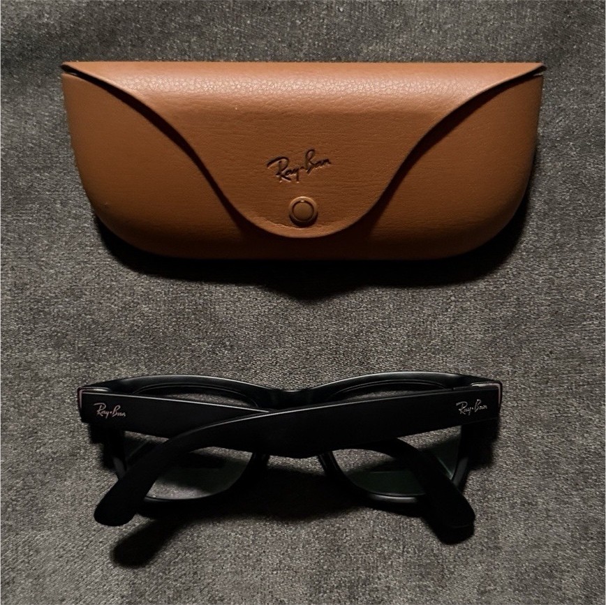 Ray-Ban Brown Clamshell Flip Top Case for Glasses Unisex Adult