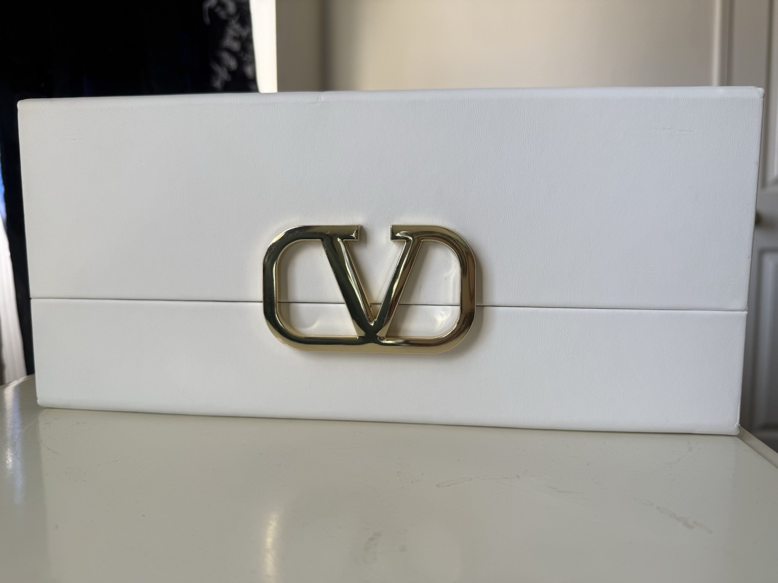 Valentino White Make Up Box/case With Mirror-New With Defects: See Description