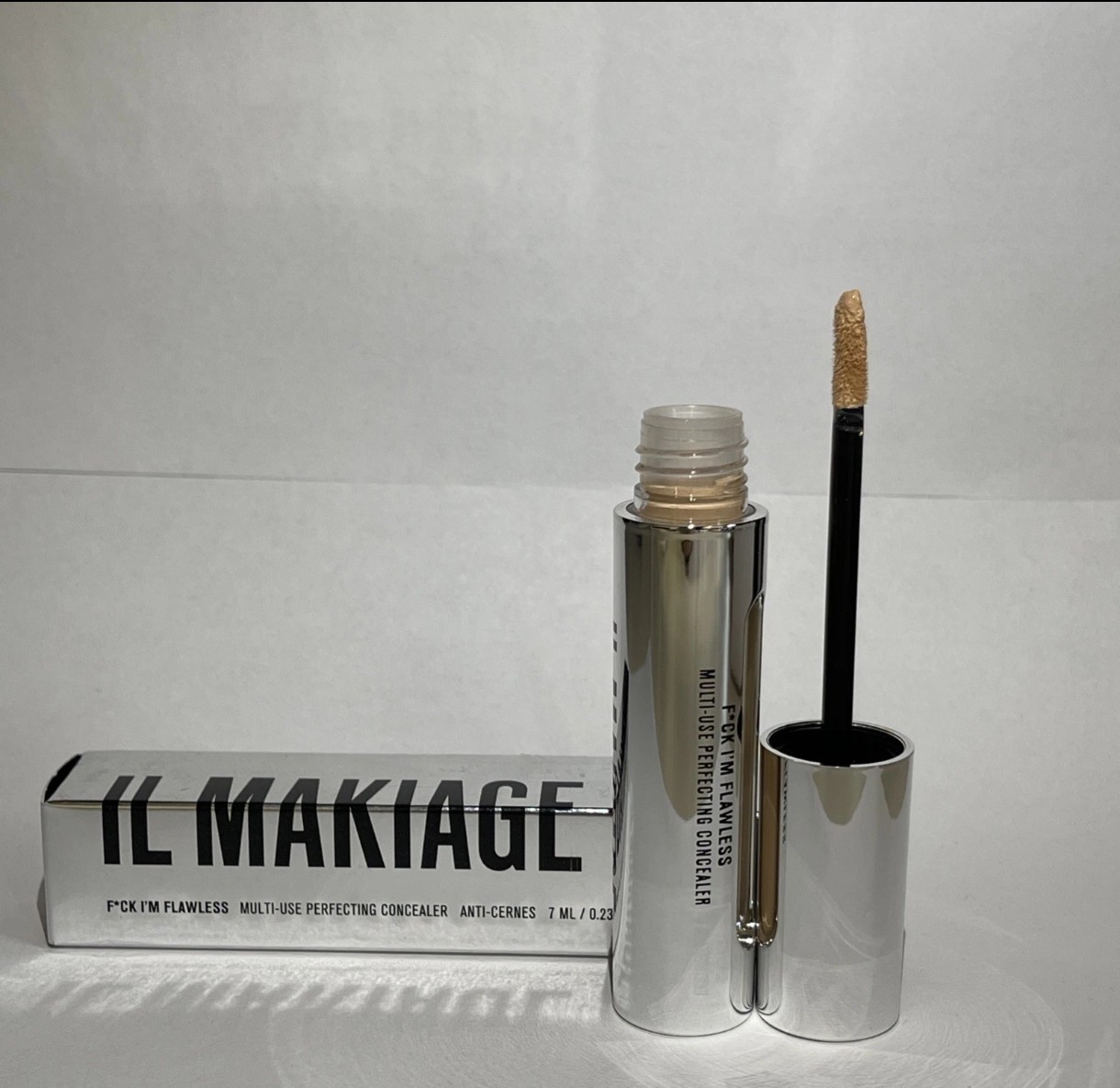 IL Makiage I’m Flawless Multi-Use Perfecting Concealer Shade #08 – 0.23 fl oz