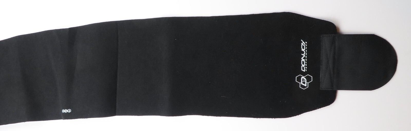 DonJoy Performance Waist Trimmer Wrap Universal Size Black Easy-to-apply