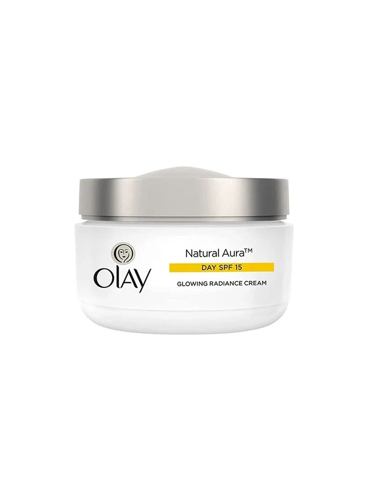 Olay Day Cream Natural Aura Glowing Radiance Cream SPF 15, 50g | Pack of 1