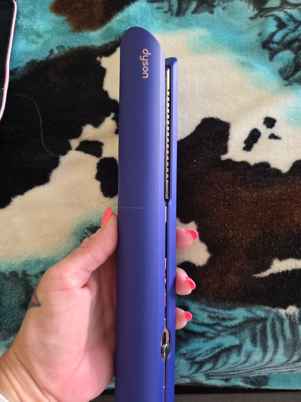 Dyson Corrale HS07 Cordless Hair Straightener Flat Iron Blue w/ Case & Charger
