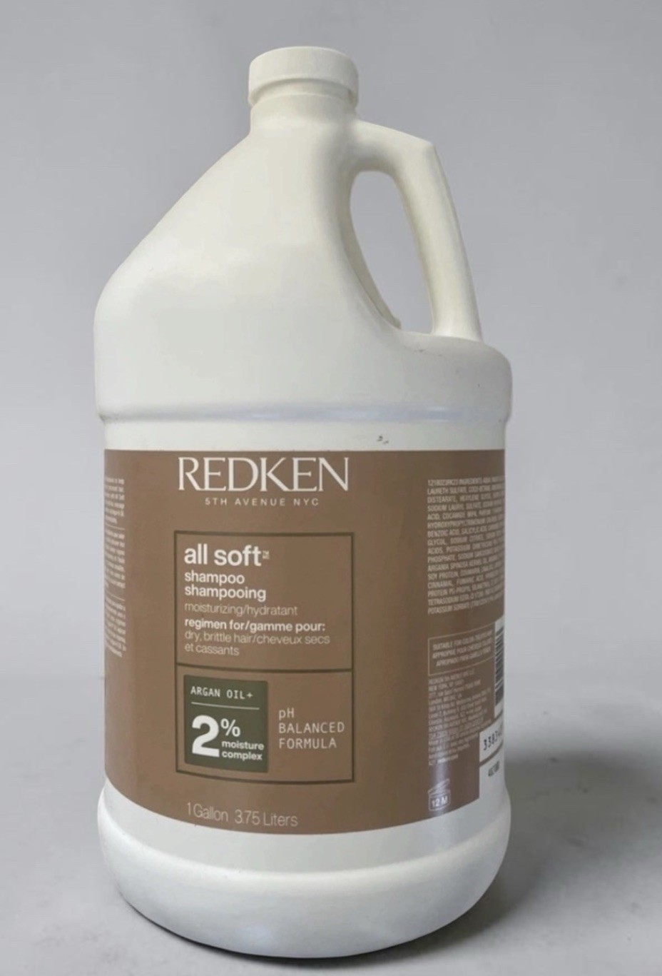 REDKEN All Soft SHAMPOO 1 Gallon 128oz – NEWEST PACKAGING!! FREE SHIPPING!!