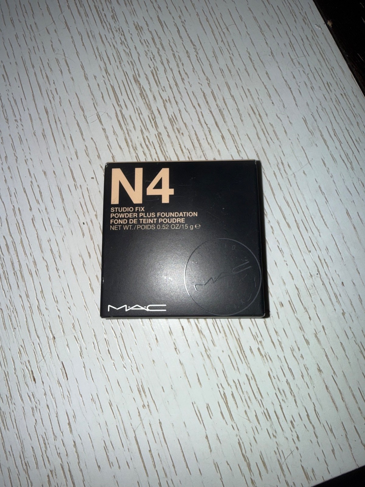 MAC Cosmetics Studio Fix Powder Plus Foundation – N4 – Light Neutral