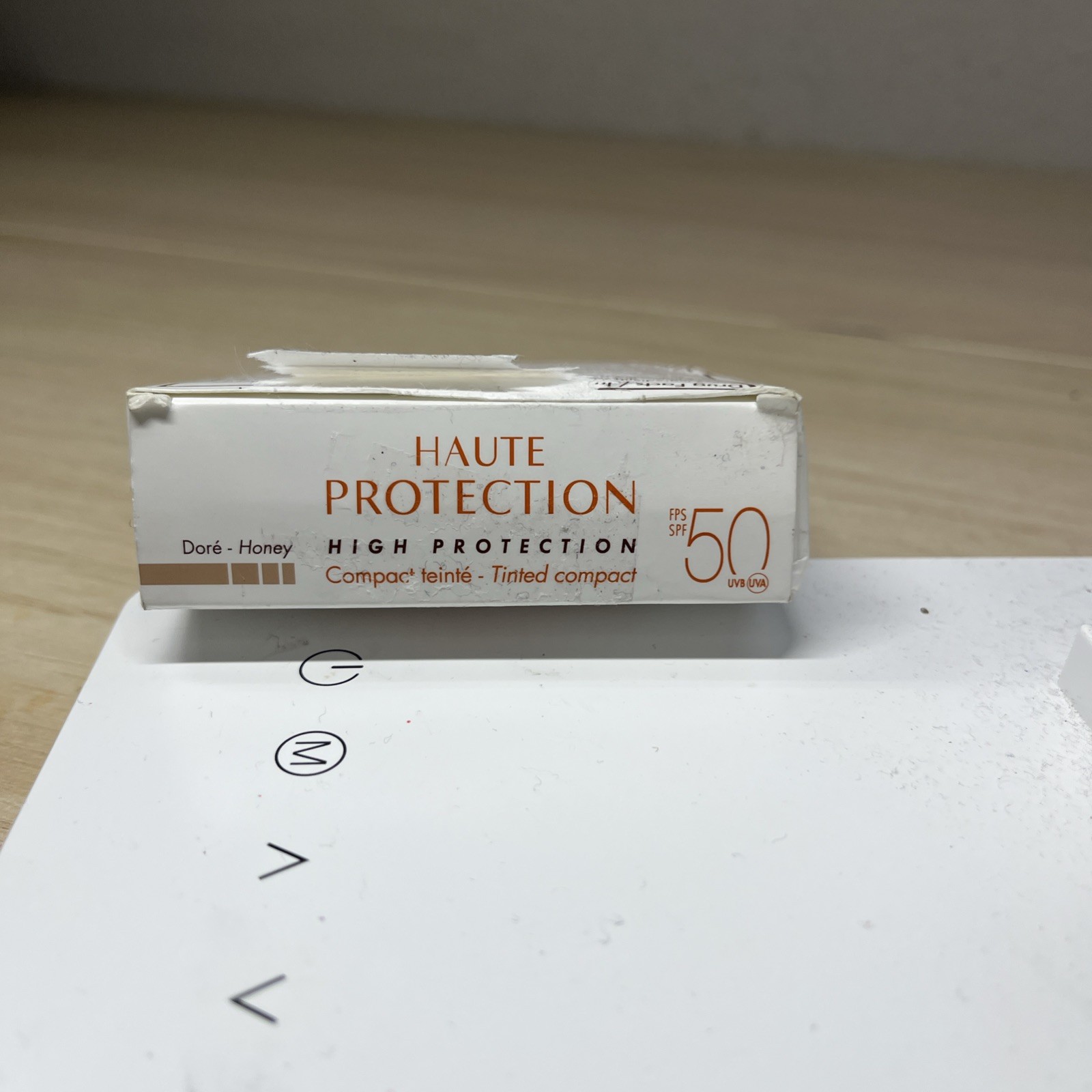 Avene Mineral Tinted Compact SPF 50, Honey – 0.3oz