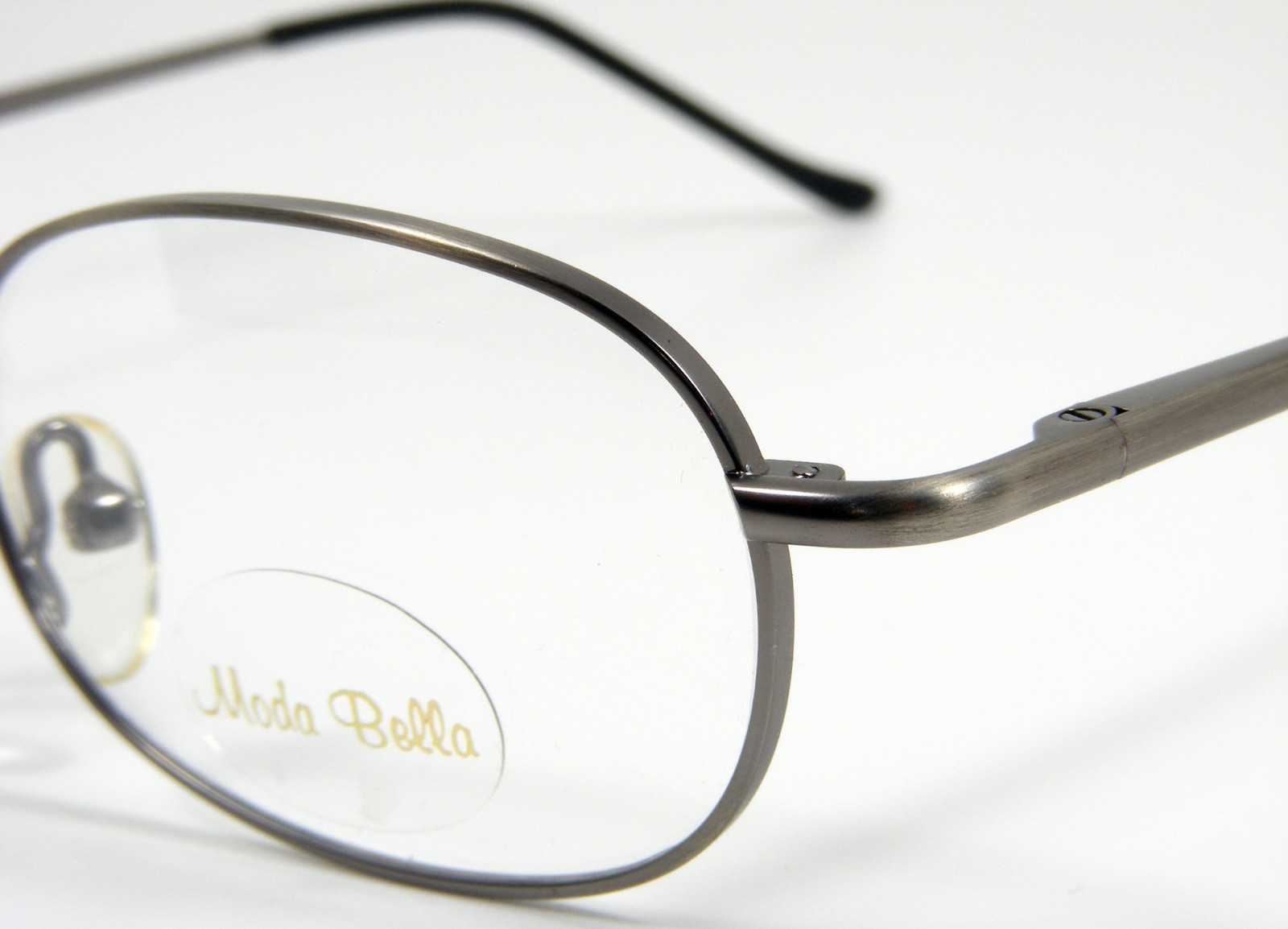 Moda Bella A. Silver Eyeglasses Frame 2033 48-19-135 w/ Magnetic Clip-On Lenses