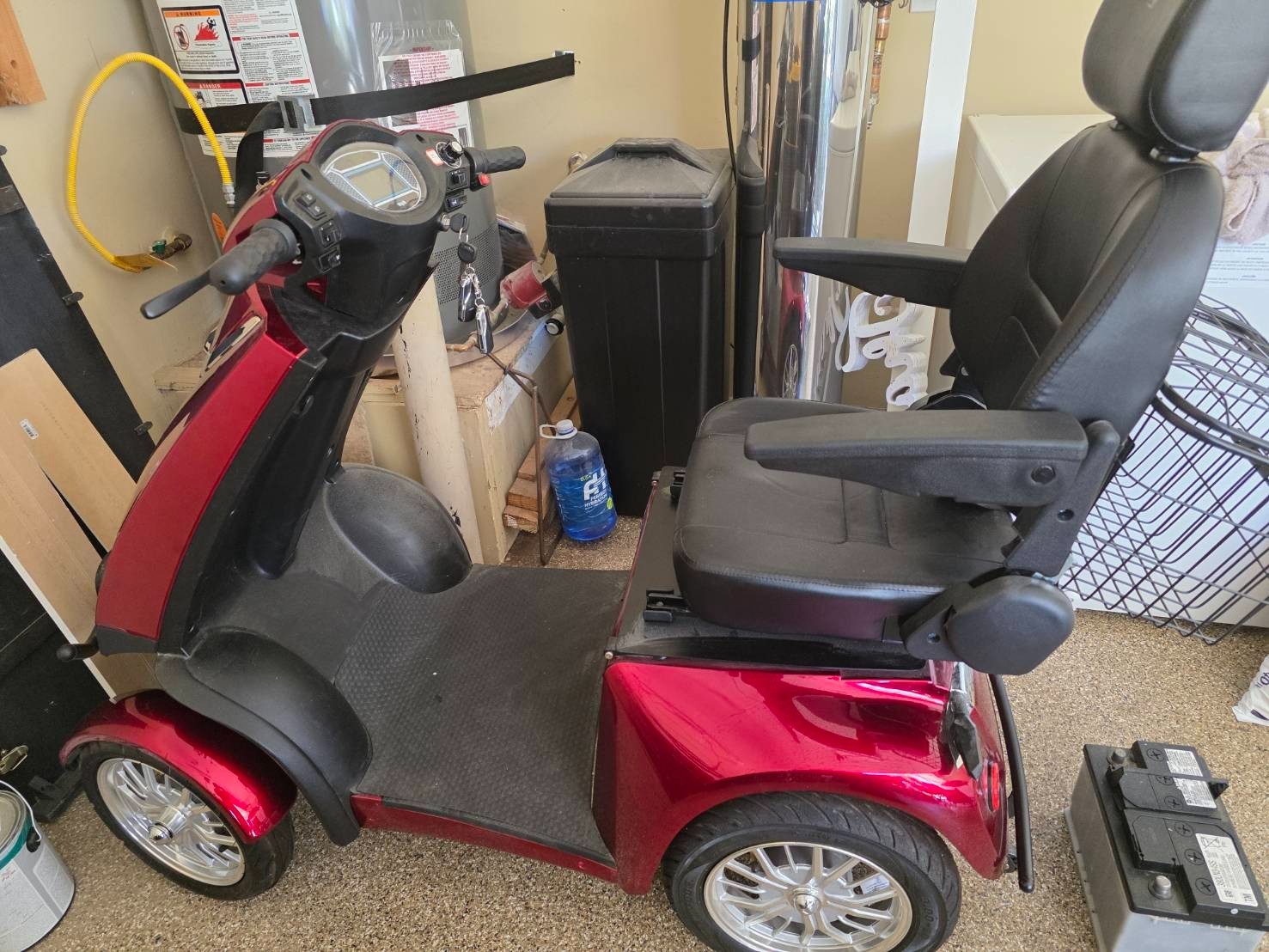 Red Heavy Duty Elephant Mobility Scooter, Barely Used Needs Charger