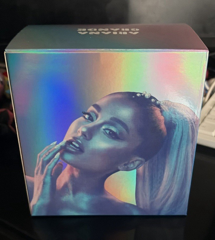 Ariana Grande Cloud Eau de Parfum Spray, Regular Size 3.4 fl oz