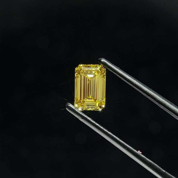 10 Ct Lab-Grown CVD Diamond Emerald Cut Natural Yellow Color VVS1 Certified