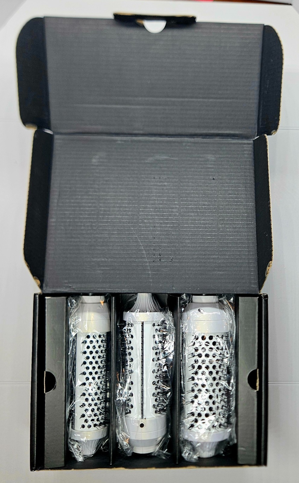 K&K 3-in-1 Thermal Brush Set Ceramic Hot Brush Curling Wand Dual Voltage White